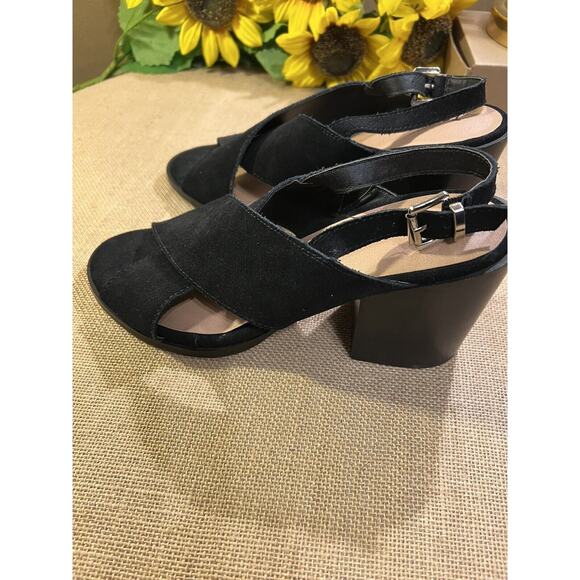 Torrid Black Slingback Suede Chunky Block Heels Women's 10 Wide - Picture 3 of 8